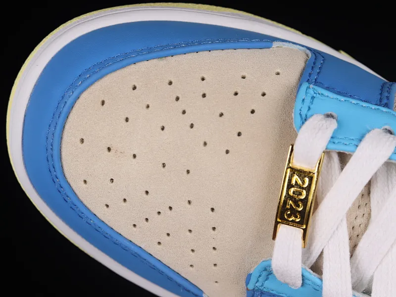 All Categories Nk SB Dunk Series Nk SB Dunk Low Low-top sneakers Cost-effective version Nk Dunk Low "Year of the Rabbit" Jingtu Year of the Rabbit limited edition SB low-top sports and leisure sneakers FD4203-111